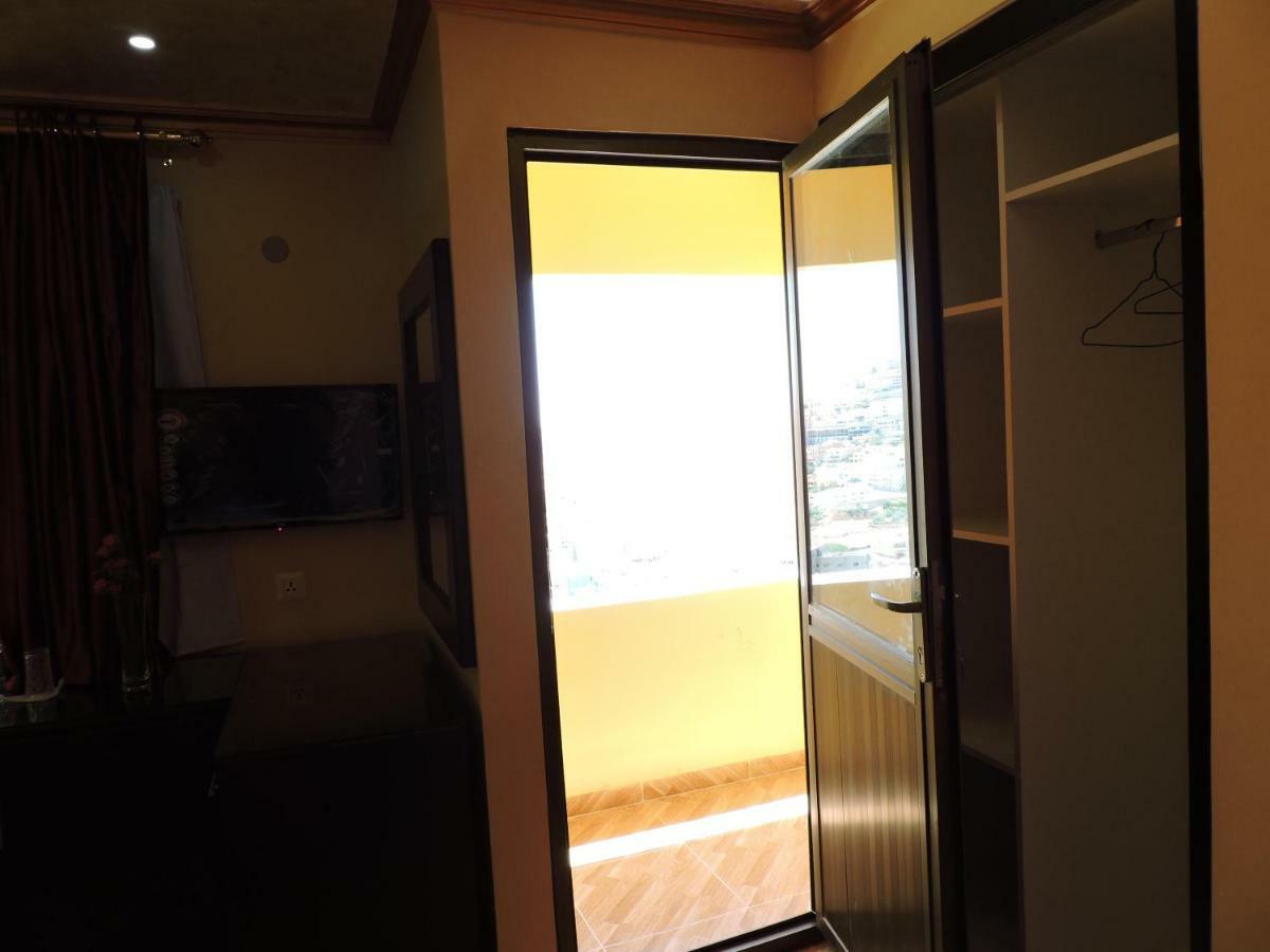 Valentine Inn Luxury Wadi Musa Exterior photo